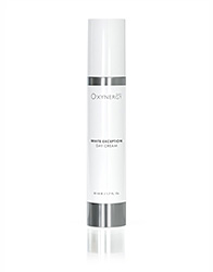 Zosvetľujúci denný krém SPF 15 - White exception day cream - 50 ml