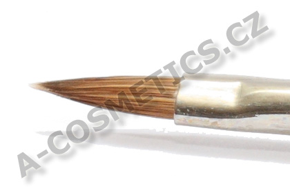 detail vlasu Štětec na nehty - přírodní, plochý, zakulacený, krátká dřevěná rukojeť - Kolinsky - NB 008